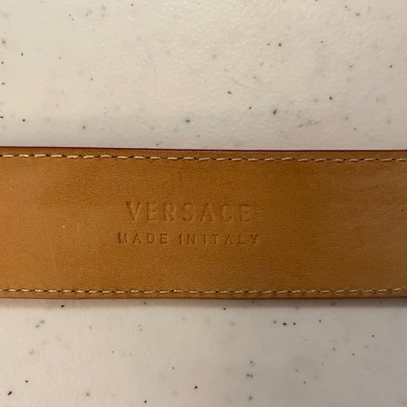 Versace Red Leather Vitello Belt Good Medallion Buckle authentic 100cm - Picture 5 of 5
